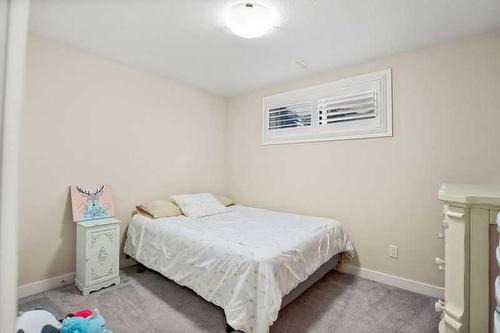 311 Webster Drive, Red Deer, AB - Indoor Photo Showing Bedroom