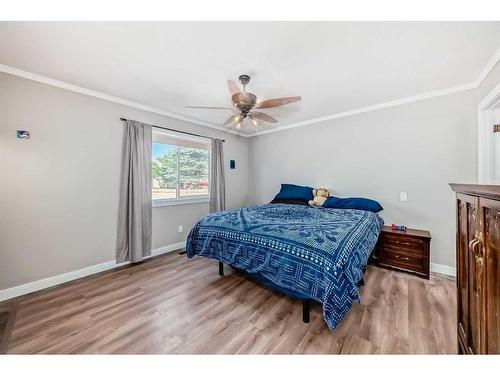 41 Edge Close, Red Deer, AB - Indoor Photo Showing Bedroom