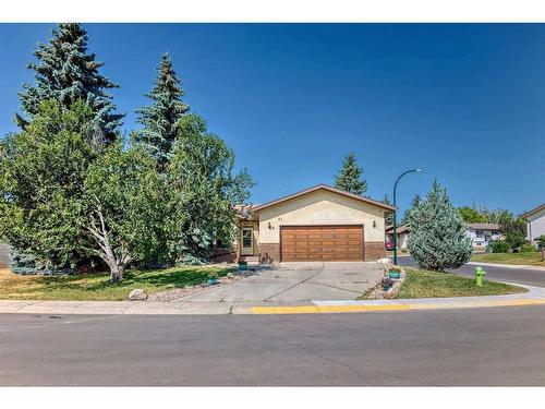 41 Edge Close, Red Deer, AB - Outdoor