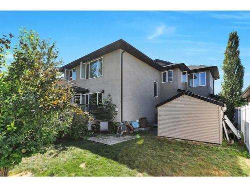 16 Oakwood Close, Red Deer, AB - Outdoor