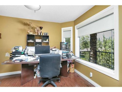 16 Oakwood Close, Red Deer, AB - Indoor Photo Showing Office