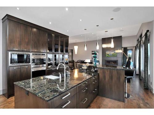 120-38254 Range Road 265, Rural Red Deer County, AB - Indoor Photo Showing Kitchen With Upgraded Kitchen