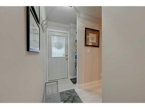 49 Chappel Drive, Red Deer, AB - Indoor Photo Showing Other Room