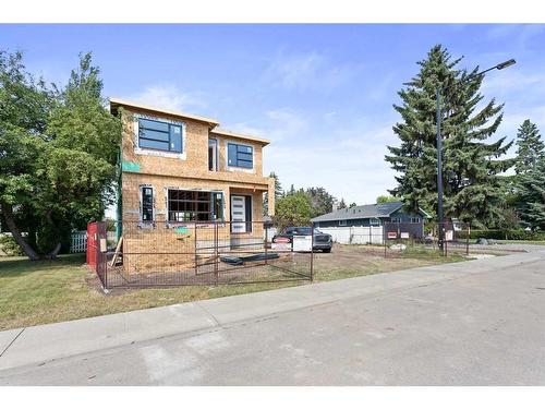 8504 148 Street Nw, Edmonton, AB - Outdoor