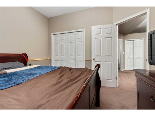 6604 55 Avenue, Camrose, AB - Indoor Photo Showing Bedroom