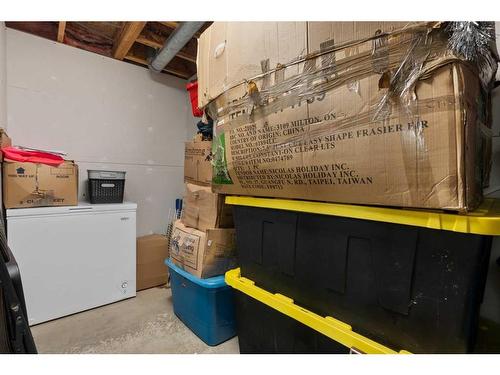 6604 55 Avenue, Camrose, AB - Indoor Photo Showing Laundry Room