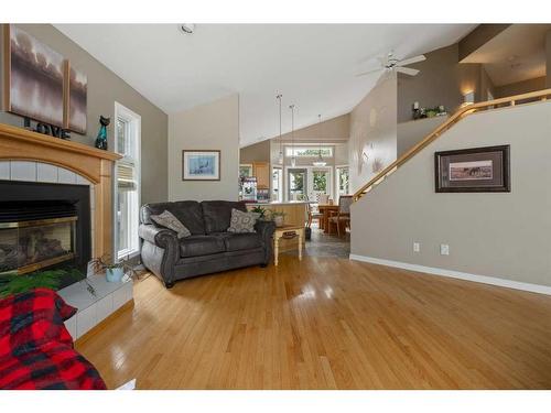 6604 55 Avenue, Camrose, AB - Indoor Photo Showing Living Room With Fireplace