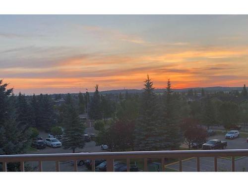 412-60 Lawford Avenue, Red Deer, AB - Outdoor With View