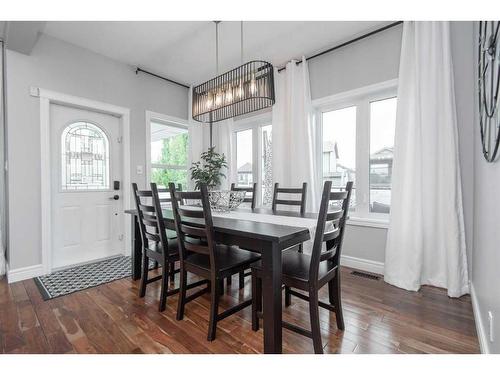 113 Weddell Crescent, Red Deer, AB - Indoor Photo Showing Dining Room