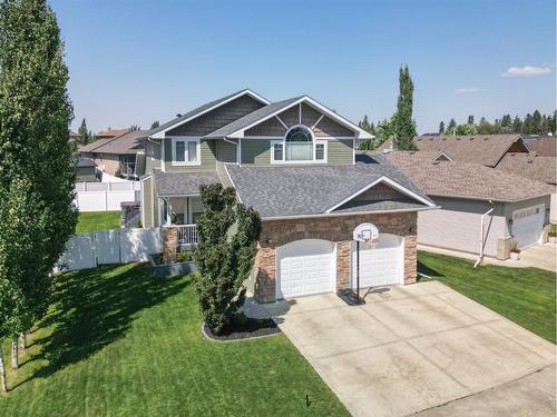 113 Weddell Crescent, Red Deer, AB - Outdoor