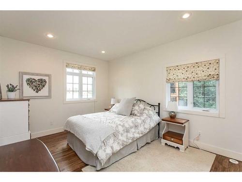 431 Summer Crescent, Rural Ponoka County, AB - Indoor Photo Showing Bedroom