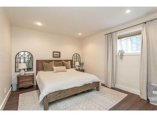 431 Summer Crescent, Rural Ponoka County, AB - Indoor Photo Showing Bedroom