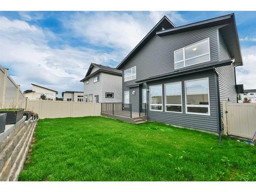 20 Ellington Crescent, Red Deer, AB - Outdoor