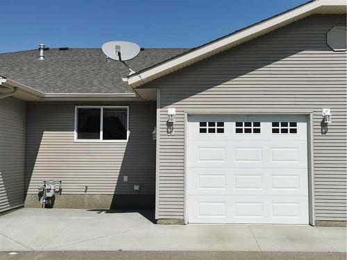 14-100 Legacy Lane, Rimbey, AB - Outdoor With Exterior