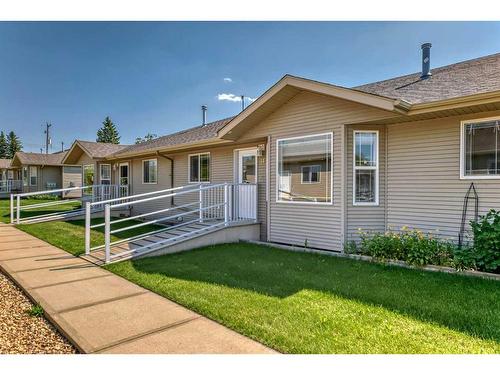 14-100 Legacy Lane, Rimbey, AB - Outdoor