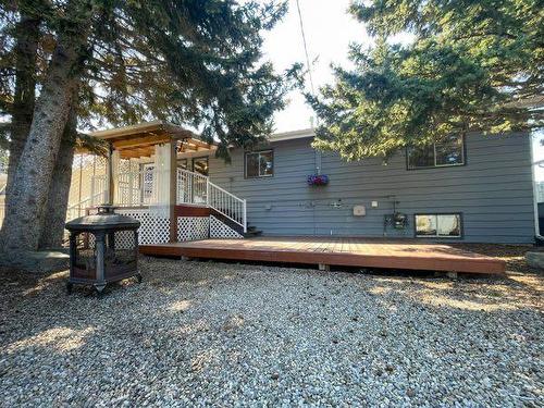 214 8 Avenue Ne, Sundre, AB - Outdoor With Deck Patio Veranda