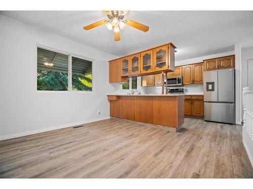 4405 66 Street, Camrose, AB - Indoor Photo Showing Kitchen