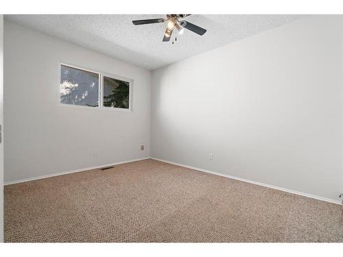 4405 66 Street, Camrose, AB - Indoor Photo Showing Other Room