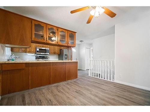 4405 66 Street, Camrose, AB - Indoor Photo Showing Kitchen