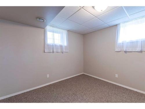 4607 54 Street, Stettler, AB - Indoor Photo Showing Other Room