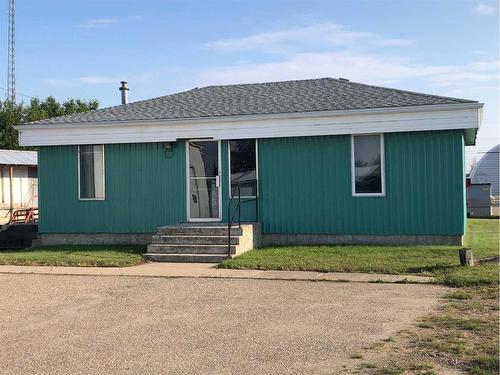 4411 49 Avenue, Rocky Mountain House, AB 