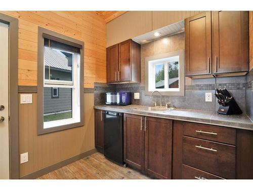 103-73014 Highway 591, Rural Clearwater County, AB - Indoor Photo Showing Kitchen