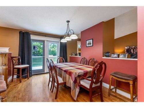 115-28342 Township Road, Rural Red Deer County, AB - Indoor Photo Showing Dining Room