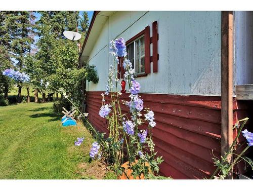 4707 50 Avenue, Caroline, AB - Outdoor