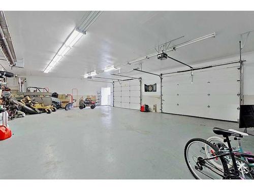 27007 Township Road 384, Rural Red Deer County, AB - Indoor Photo Showing Garage