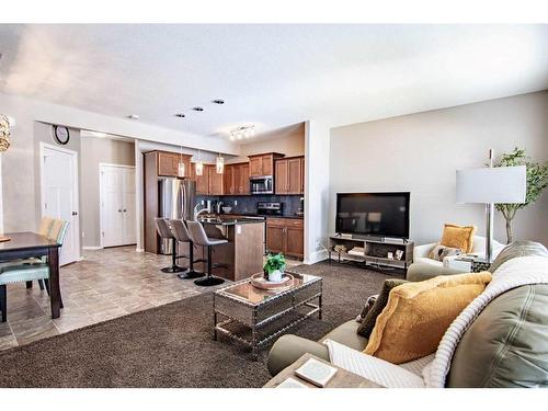 20 Tallman Close, Red Deer, AB - Indoor Photo Showing Living Room