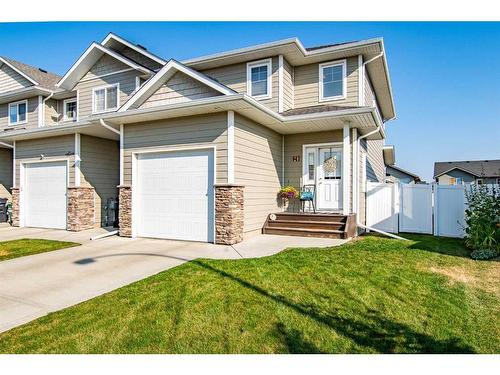 20 Tallman Close, Red Deer, AB - Outdoor With Facade