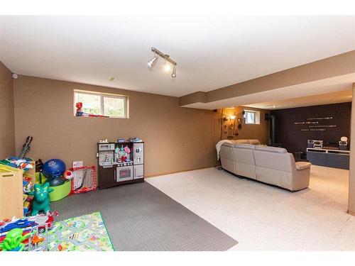 144 Ammeter Close, Red Deer, AB - Indoor