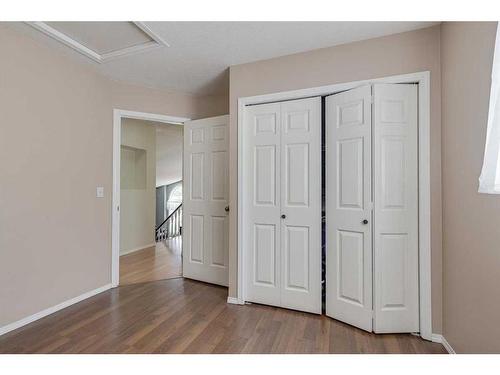 50 Jewell Street, Red Deer, AB - Indoor Photo Showing Other Room