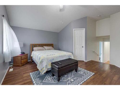 50 Jewell Street, Red Deer, AB - Indoor Photo Showing Bedroom