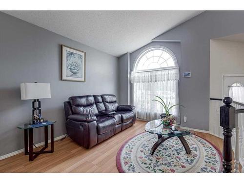 50 Jewell Street, Red Deer, AB - Indoor Photo Showing Other Room