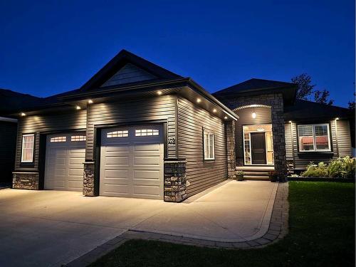 42 Coachill Street, Blackfalds, AB - Outdoor With Facade