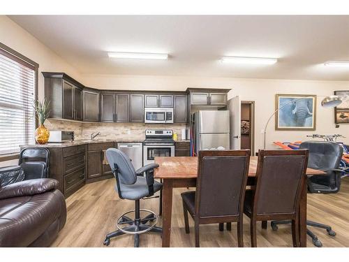 18-39026 Range Road 275, Rural Red Deer County, AB - Indoor