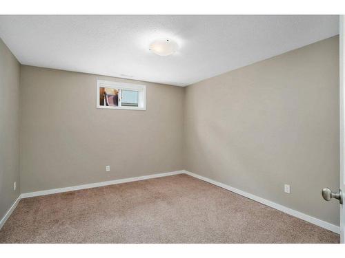 71 Anquetel Street, Red Deer, AB - Indoor Photo Showing Other Room