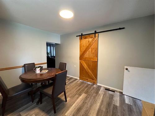 36254 Range Road 275, Rural Red Deer County, AB - Indoor Photo Showing Dining Room