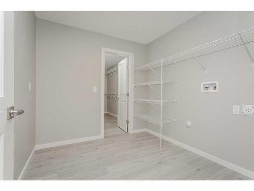 40 Key Cove Sw, Airdrie, AB - Indoor With Storage