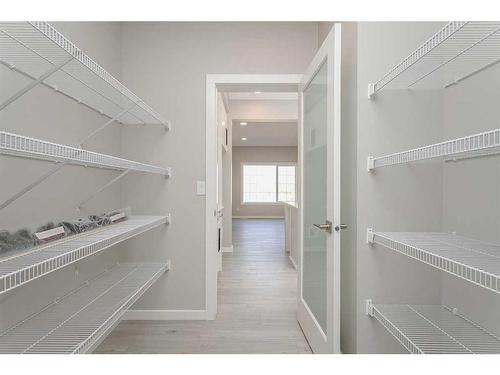 40 Key Cove Sw, Airdrie, AB - Indoor With Storage