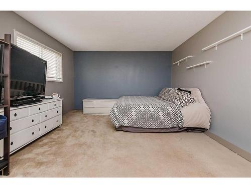 49 Ellenwood Drive, Red Deer, AB - Indoor Photo Showing Bedroom