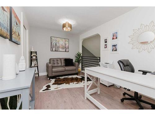 32 Best Crescent, Red Deer, AB - Indoor Photo Showing Office