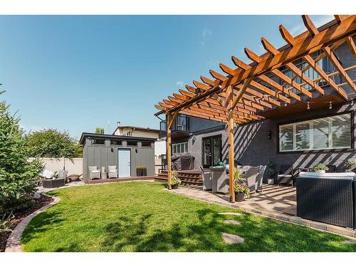 32 Best Crescent, Red Deer, AB - Outdoor