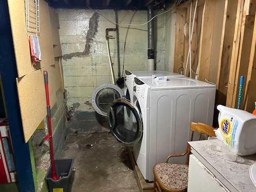 4614 49Th Street, Bashaw, AB - Indoor Photo Showing Laundry Room