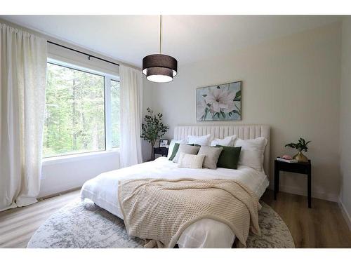 Meadow Ponds Drive, Rural Clearwater County, AB - Indoor Photo Showing Bedroom