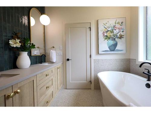 Meadow Ponds Drive, Rural Clearwater County, AB - Indoor Photo Showing Bathroom