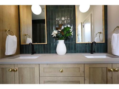 Meadow Ponds Drive, Rural Clearwater County, AB - Indoor Photo Showing Bathroom