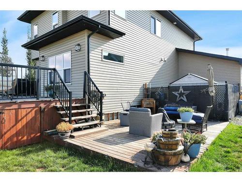 11 Henderson Close, Penhold, AB - Outdoor With Deck Patio Veranda With Exterior