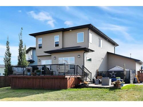 11 Henderson Close, Penhold, AB - Outdoor With Deck Patio Veranda With Exterior